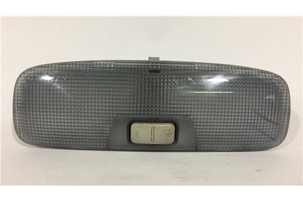 Recambio de luz interior techo para ford fiesta vi 1.6 tdci referencia OEM IAM 168461  