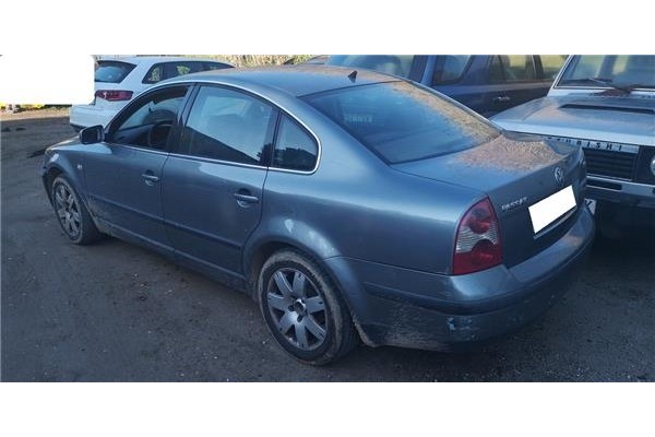 volkswagen passat berlina (3b2) del año 2002