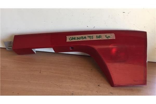 Recambio de piloto trasero derecho para seat cordoba berlina (6k2)(1993 ) 1.4 clx [1,4 ltr. - 44 kw] referencia OEM IAM 5059  