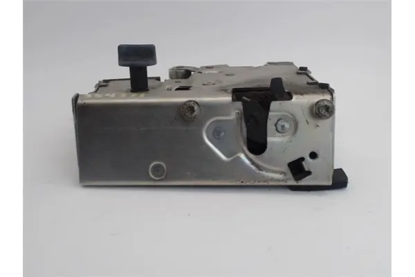 Recambio de cierre electromagnetico trasero derecho para ford transit connect (p65_, p70_, p80_) 1.8 tdci referencia OEM IAM 2T1