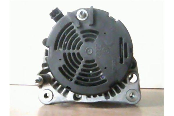 Recambio de alternador para volkswagen golf iii (1h1) 1.6 referencia OEM IAM 0000100338 209155 600516 0123320007 