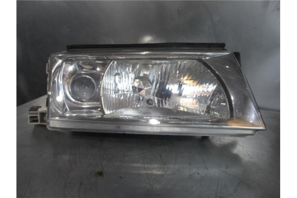 Recambio de faro delantero dcho para skoda octavia combi (1u5)(1998) 1.6 referencia OEM IAM 1U1941016E  1U1941018C , AUDI