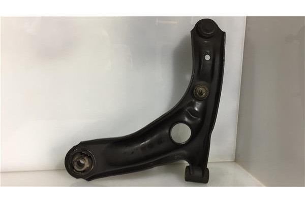 Recambio de brazo inferior delantero derecho para toyota aygo (kgb/wnb)(2005) 1.0 básico [1,0 ltr. - 50 kw cat] referencia OEM I