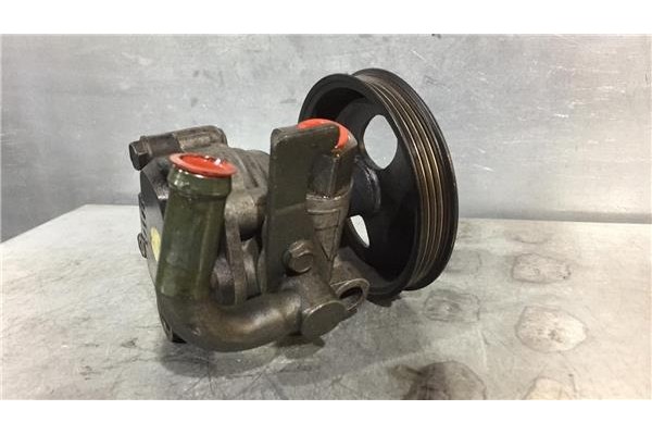 Recambio de bomba servodireccion para kia pregio furgón (tb) 2.5 tci d referencia OEM IAM K76K32600  
