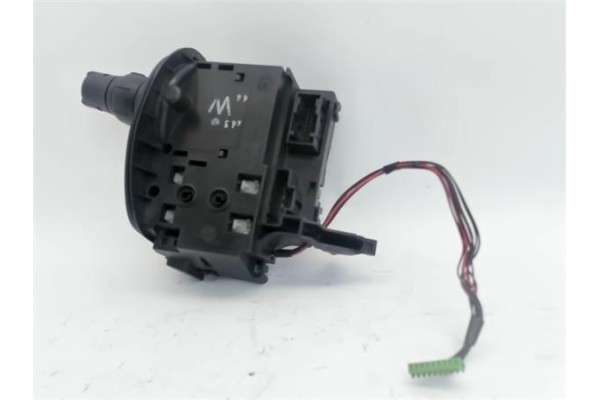 Recambio de mando limpiaparabrisas para renault scenic ii (jm) referencia OEM IAM   