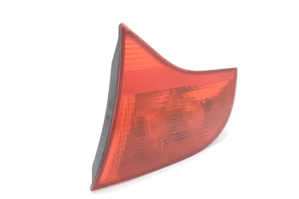 Recambio de piloto interior derecho para audi a4 avant (8e) 2.0 tdi 16v referencia OEM IAM 8E9945094A  