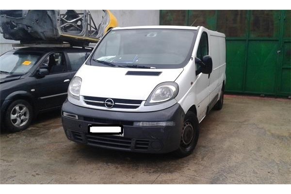 opel vivaro (2001) del año 