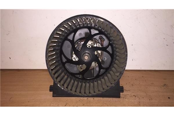 Recambio de motor calefaccion para volkswagen golf iv berlina (1j1) 1.6 16v referencia OEM IAM 657880E 1J1819021A 