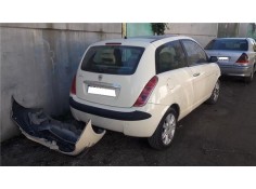 lancia ypsilon (101) del año 2004