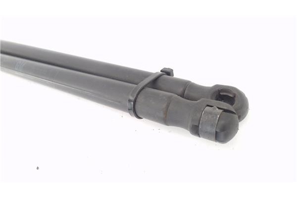 Recambio de amortiguador porton para opel vectra c caravan 1.9 comfort referencia OEM IAM 176537 13247867 