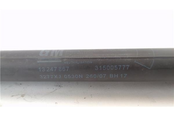 Recambio de amortiguador porton para opel vectra c caravan 1.9 comfort referencia OEM IAM 176537 13247867 
