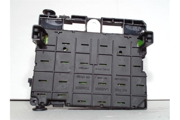 Recambio de centralita para peugeot 206 1.4 hdi eco 70 referencia OEM IAM 9650664080 34077183 