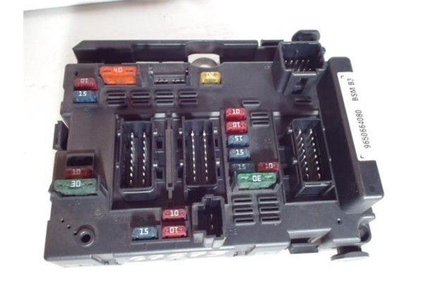 Recambio de centralita para peugeot 206 1.4 hdi eco 70 referencia OEM IAM 9650664080 34077183 
