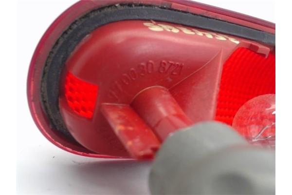 Recambio de luz central de freno para renault kangoo i (f/kc0) 1.2 (kc0a, kc0k, kc0f, kc01) referencia OEM IAM 7700308721  