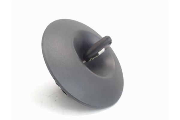 Recambio de tapon combustible para renault kangoo i (f/kc0) 1.2 (kc0a, kc0k, kc0f, kc01) referencia OEM IAM 7700315330A 82001625