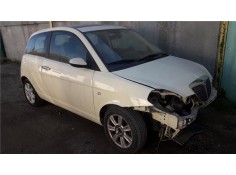lancia ypsilon (101) del año 2004