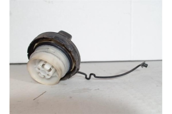 Recambio de tapon combustible para toyota yaris (ksp9/scp9/nlp9) 1.4 d-4d referencia OEM IAM 7730052030  