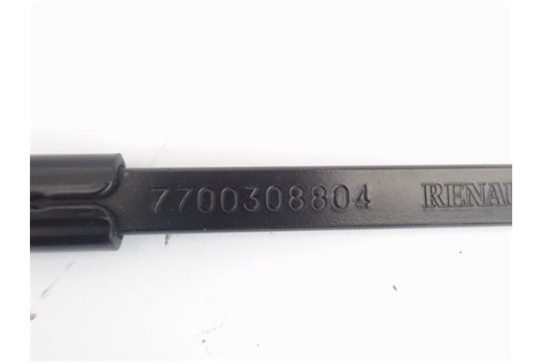 Recambio de brazo limpiaparabrisas trasero para renault kangoo i (f/kc0) 1.2 (kc0a, kc0k, kc0f, kc01) referencia OEM IAM 7701054