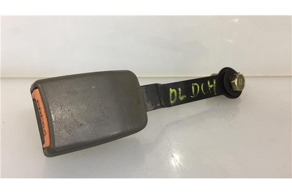 Recambio de anclaje cinturon delantero derecho para nissan terrano/terrano ii (r20)(1993) 2.4 4wd referencia OEM IAM   