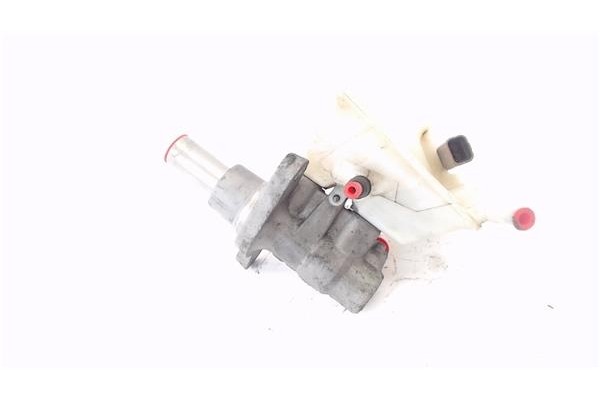 Recambio de bomba freno para peugeot 3008 1.6 hdi referencia OEM IAM 965400218001  