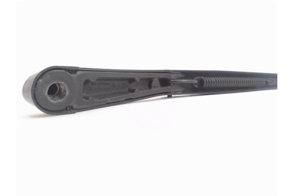 Recambio de brazo limpiaparabrisas delantero izquierdo para ford focus (daw, dbw) 1.8 tdci referencia OEM IAM 1064744 XS4117527A
