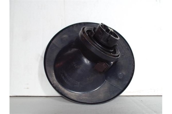Recambio de tapon combustible para renault kangoo express (fc0/1_) 1.5 dci (fc1e) referencia OEM IAM 7700315330A  