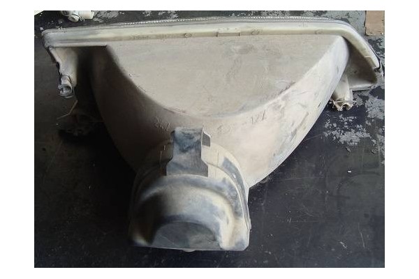 Recambio de faro delantero izquierdo para peugeot 106 (s1) 1.1 referencia OEM IAM 6204C2  
