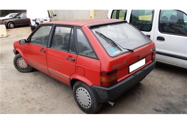 seat ibiza del año 1990