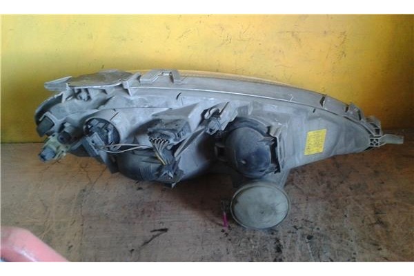 Recambio de faro delantero izquierdo para mercedes-benz clase a (bm 168) 1.4 140 (168.031) referencia OEM IAM A1688201761  
