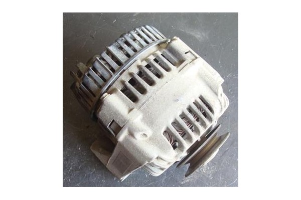 Recambio de alternador para peugeot 106 (s1) 1.1 referencia OEM IAM 9605063880 A11VI55 