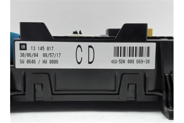Recambio de caja fusibles/rele para opel astra h berlina (2004) 1.7 cdti referencia OEM IAM 13145017CD 5DK00866930 