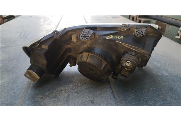 Recambio de faro delantero izquierdo para land rover freelander (ln) 2.0 di referencia OEM IAM XBC000310  