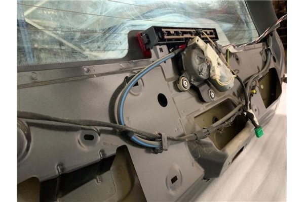 Recambio de porton trasero para citroen c4 coupe referencia OEM IAM 8701V0  
