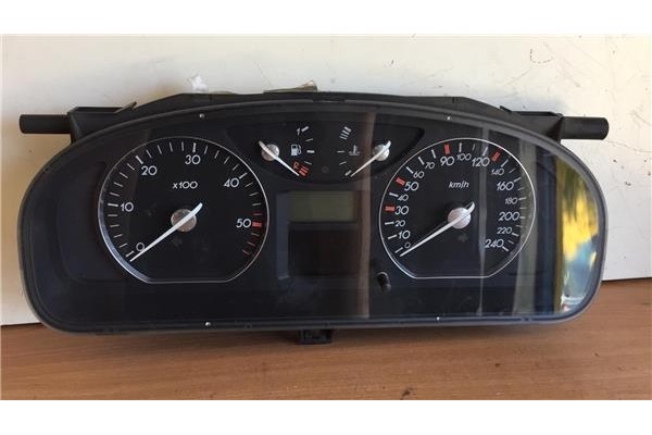 Recambio de cuadro completo para renault laguna ii (bg0) 2.2 dci (bg09) referencia OEM IAM 8200328449 501018880086 