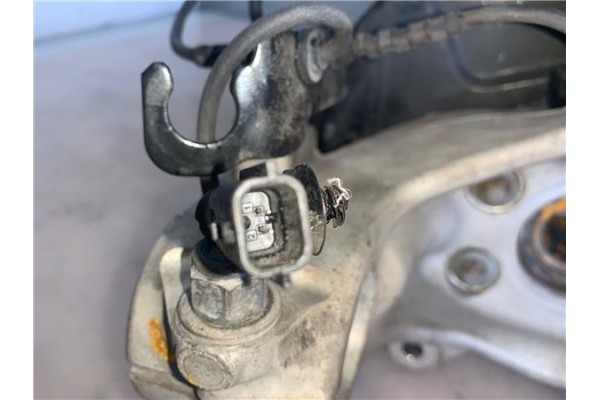 Recambio de mangueta delantero derecha para renault grand scenic iv 1.2 tce referencia OEM IAM 124499080103 15317 