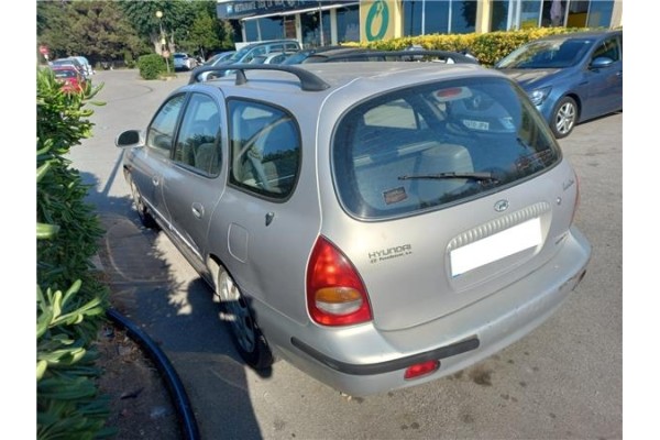hyundai lantra familiar (rd) del año 1999