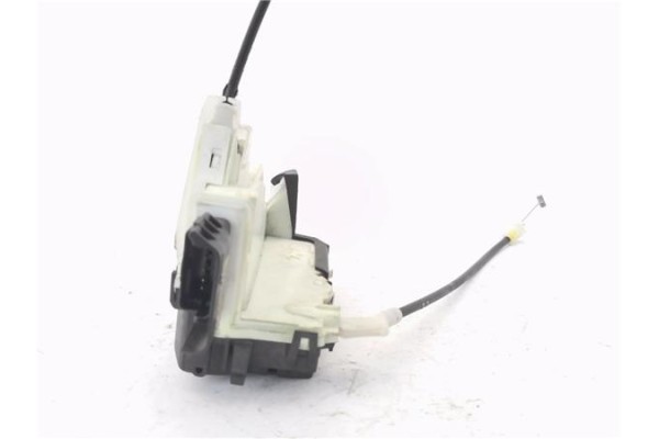 Recambio de cierre electromagnetico delantero izquierdo para peugeot 3008 1.6 hdi referencia OEM IAM 9135HF 732291 