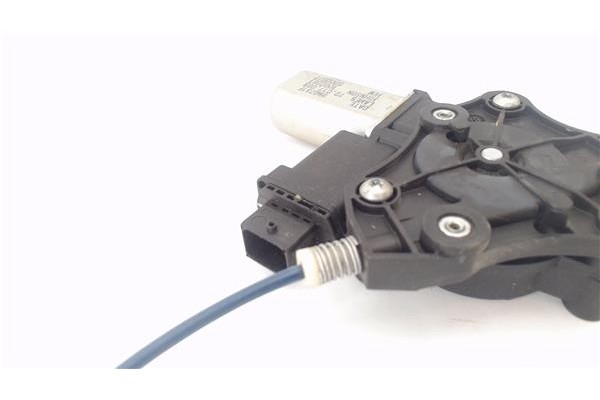 Recambio de mecanismo elevalunas delantero izquierdo para opel corsa d 1.3 cdti referencia OEM IAM 13298153 39161986 