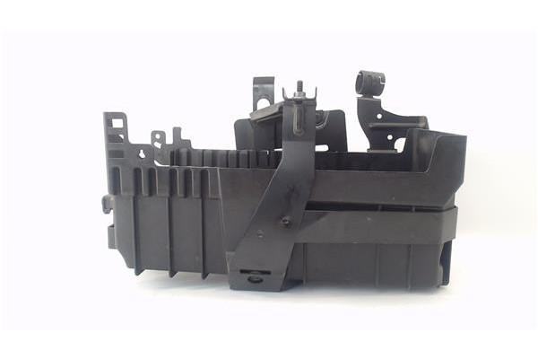 Recambio de soporte bateria para opel astra j 1.6 referencia OEM IAM 13354419  