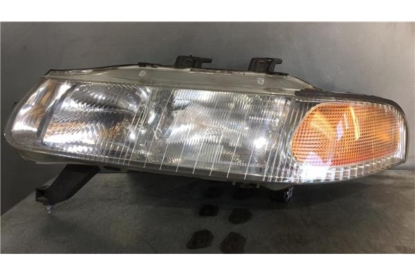 Recambio de faro delantero izquierdo para rover 400 fastback (rt) 416 si referencia OEM IAM 11071236  