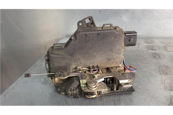 Recambio de cierre electromagnetico delantero derecho para seat arosa (6h1) 1.0 select referencia OEM IAM C6X1837014H  