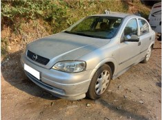 opel astra g berlina del año 1999