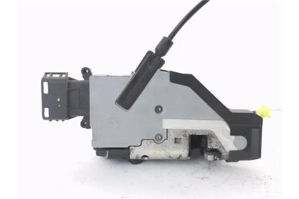 Recambio de cierre electromagnetico trasero derecho para peugeot 3008 1.6 hdi referencia OEM IAM 9138Z9 24099158 