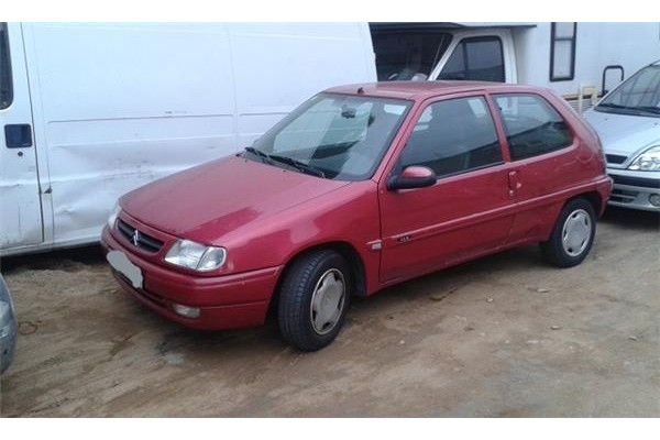 citroen saxo (1996) del año 