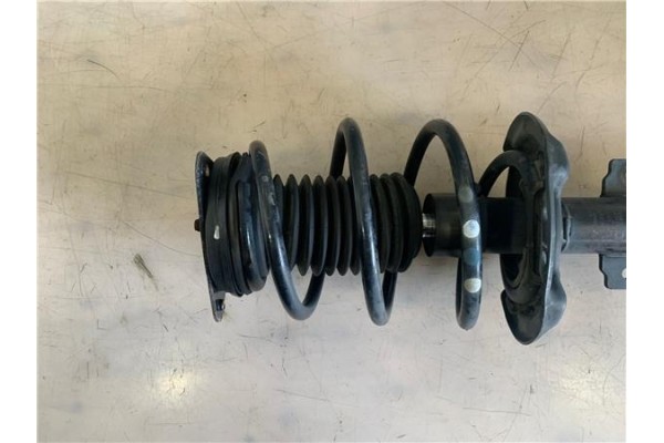 Recambio de amortiguador delantero derecho para renault grand scenic iv 1.2 tce referencia OEM IAM 543021249R 742284SP 543022368