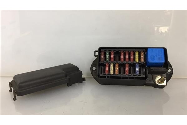 Recambio de caja fusibles/rele para jaguar xj (x300) 6 sovereign 4.0 referencia OEM IAM LNA2800EF  