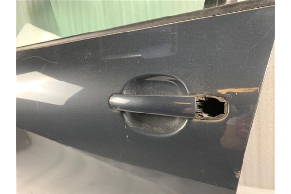 Recambio de puerta delantero izquierda para seat leon (1p1) referencia OEM IAM 1P0831055A  