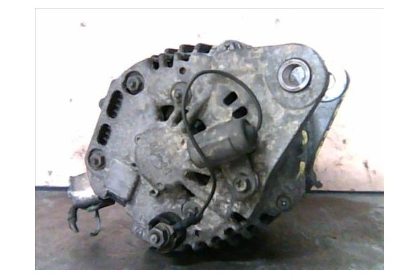 Recambio de alternador para nissan vanette cargo (hc23) 1.6 i referencia OEM IAM 231000C001 LR1807355 