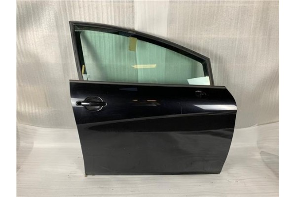 Recambio de puerta delantero derecha para seat leon (1p1) referencia OEM IAM 1P0831056A  