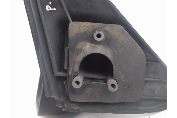 Recambio de retrovisor izquierdo para peugeot 205 berlina referencia OEM IAM   